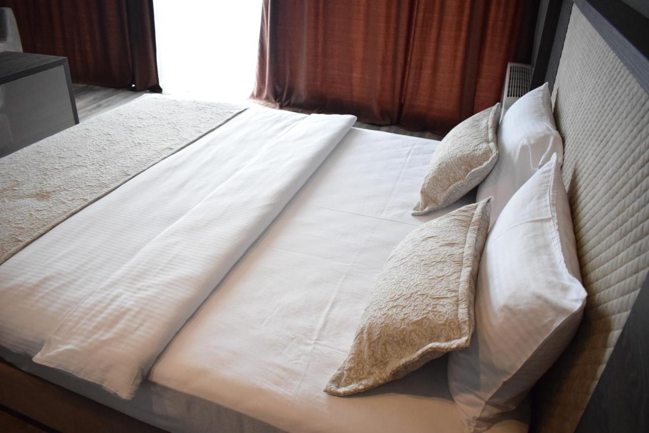 Hotel Ub Business & Wellness Ub Esterno foto