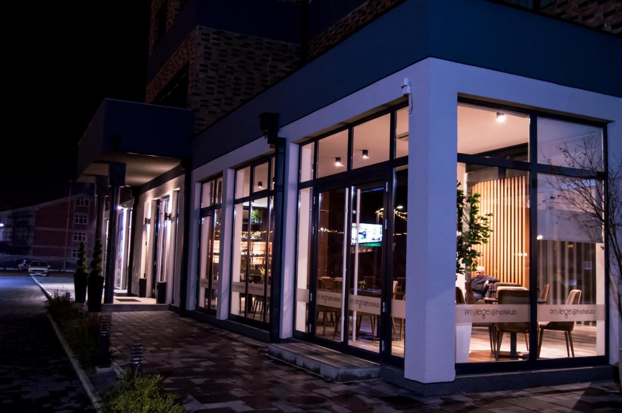 Hotel Ub Business & Wellness Ub Esterno foto
