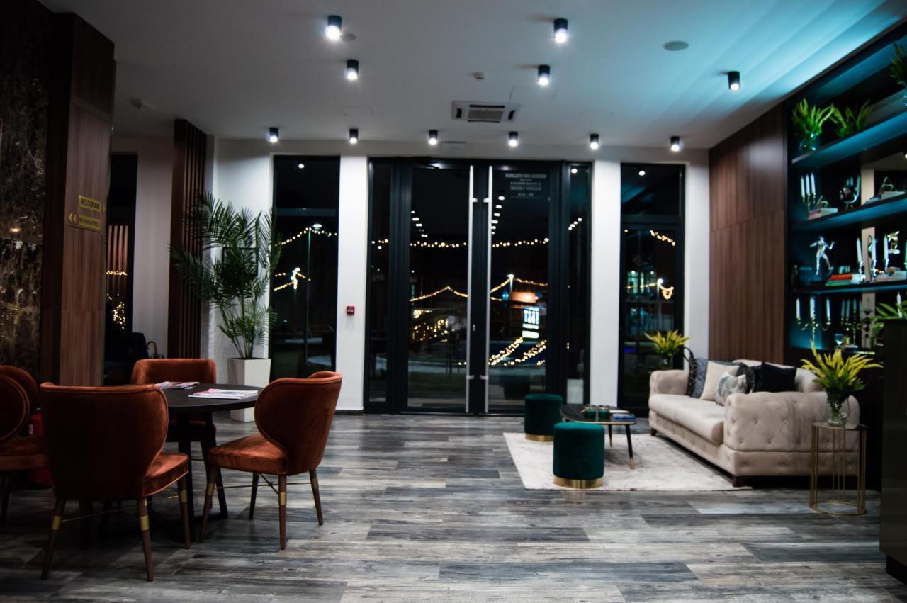 Hotel Ub Business & Wellness Ub Esterno foto