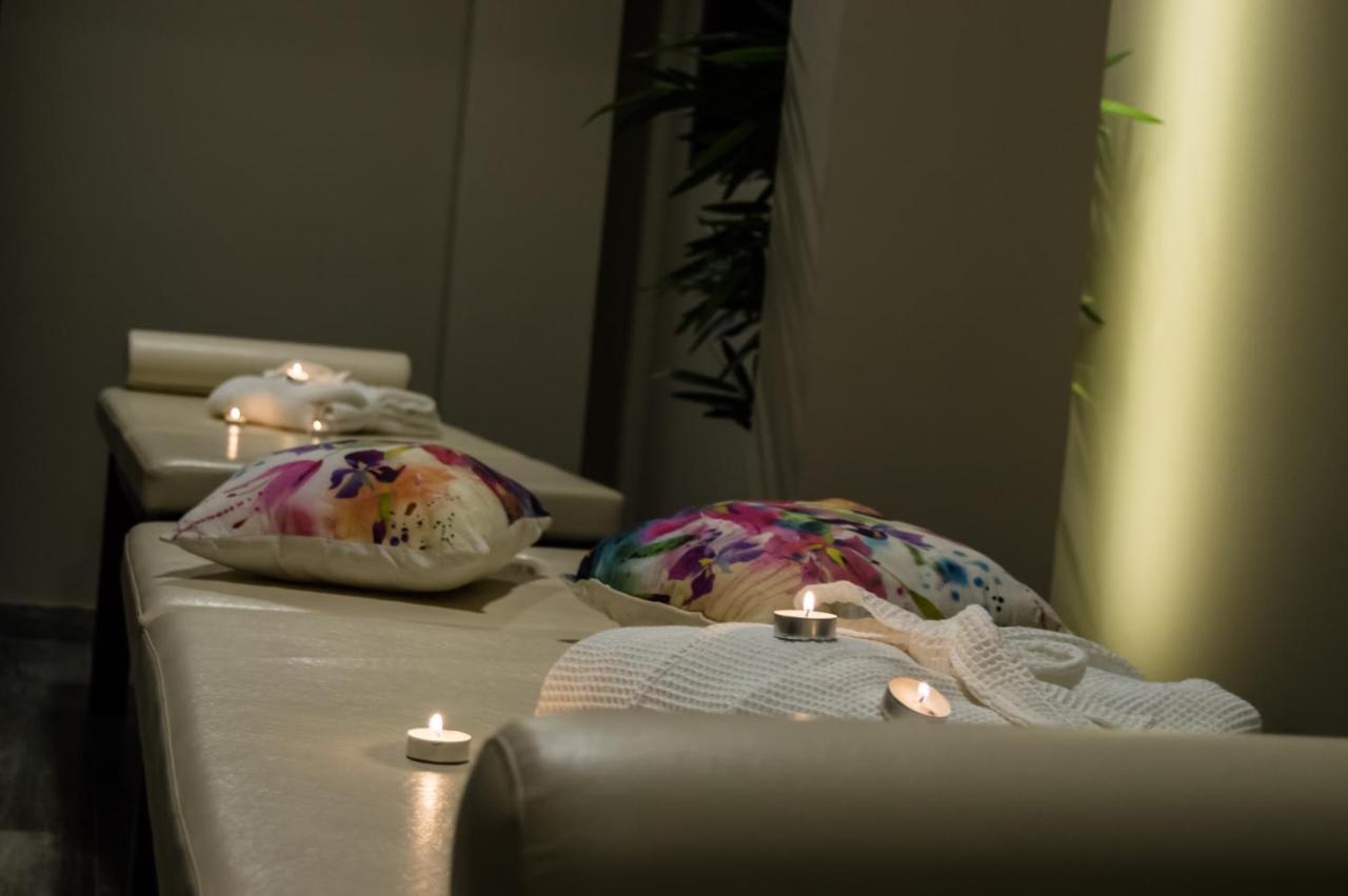 Hotel Ub Business & Wellness Ub Esterno foto